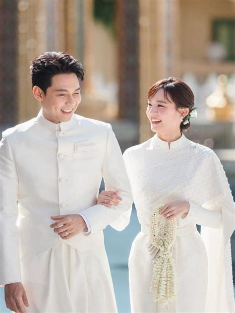 Con song sinh của cặp 'tiên đồng ngọc nữ' Thái.